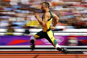 开云体育-伤病阴影下的顽强坚持，伤病阴影下的顽强坚持是什么