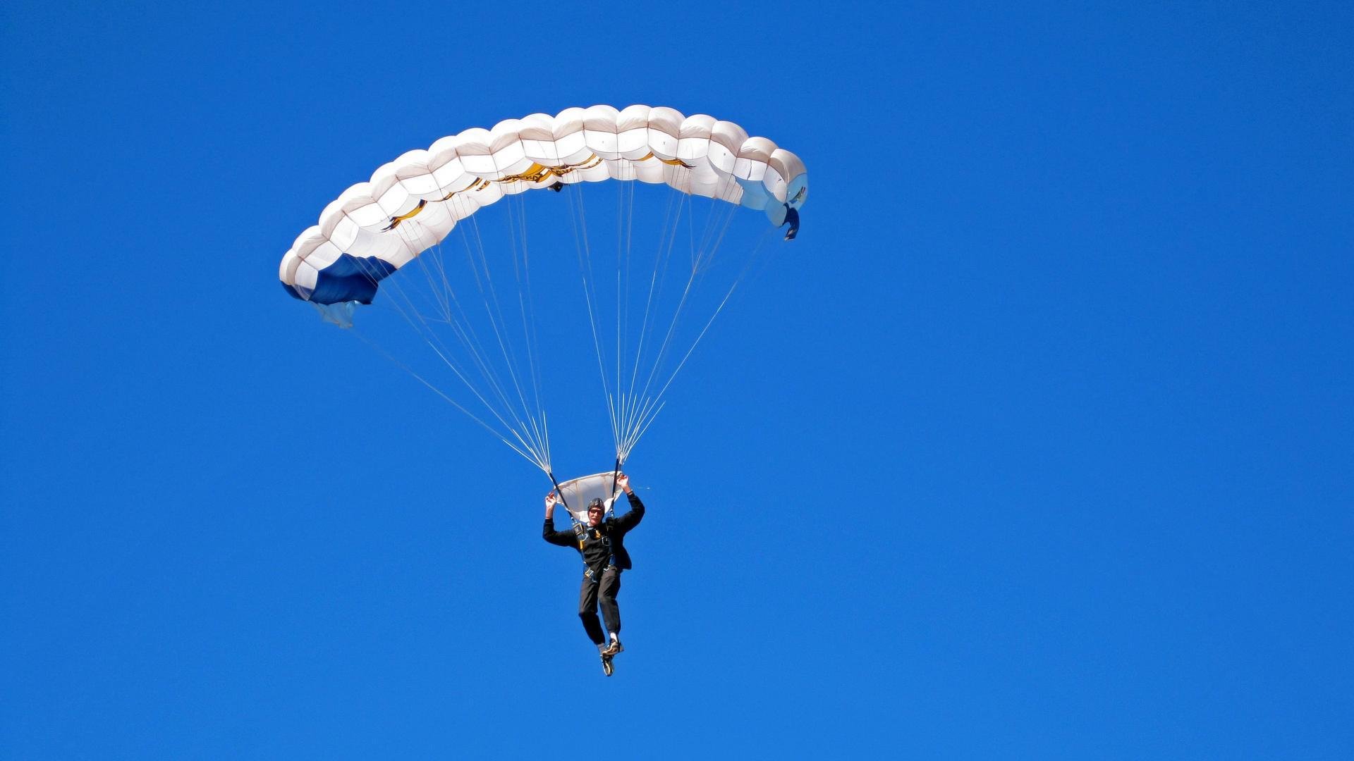 体育健康产业规模扩大，体育健康产业规模扩大