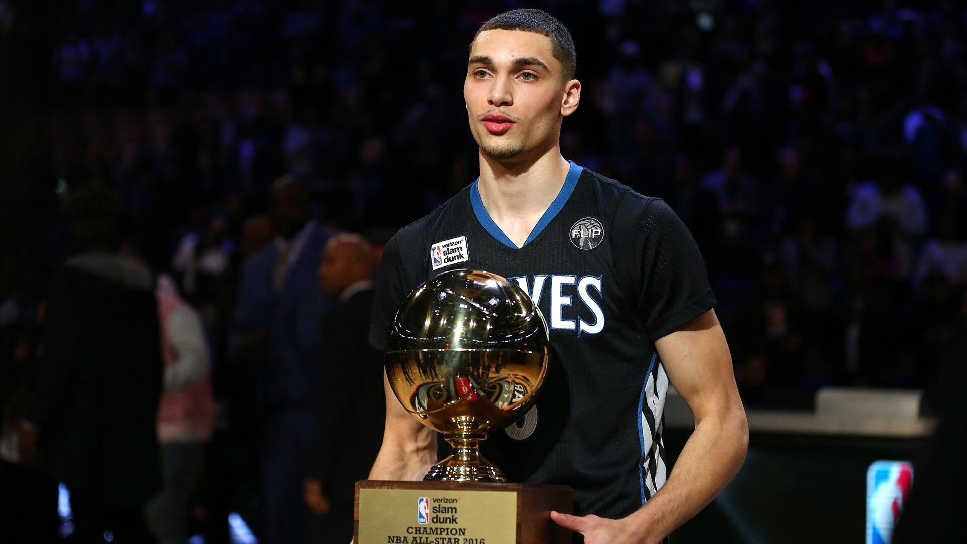 体育赛事票房收入创新纪录，体育电影票房冠军